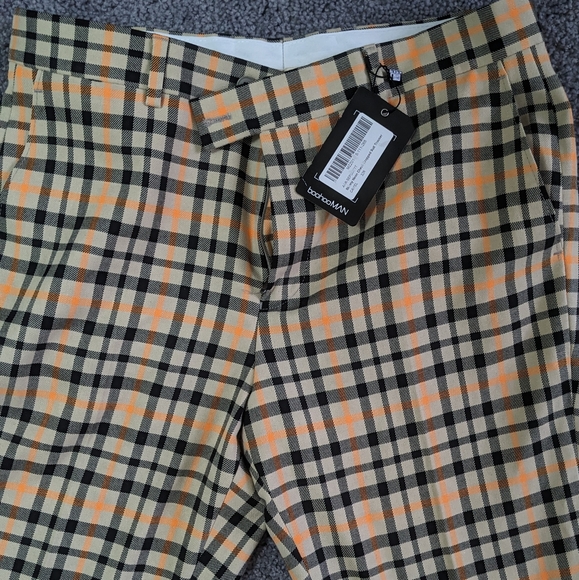 Boohooman. Brand New cropped pants. Skinny-slim fit pants. Size 32. Tags on - Picture 2 of 6